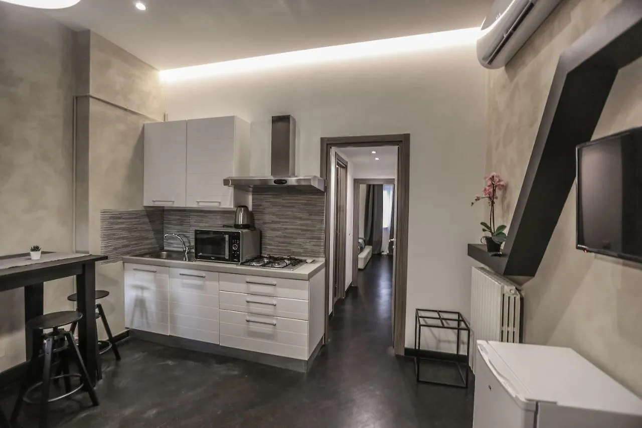 Stylish Apartment Near Duomo Milan Italy