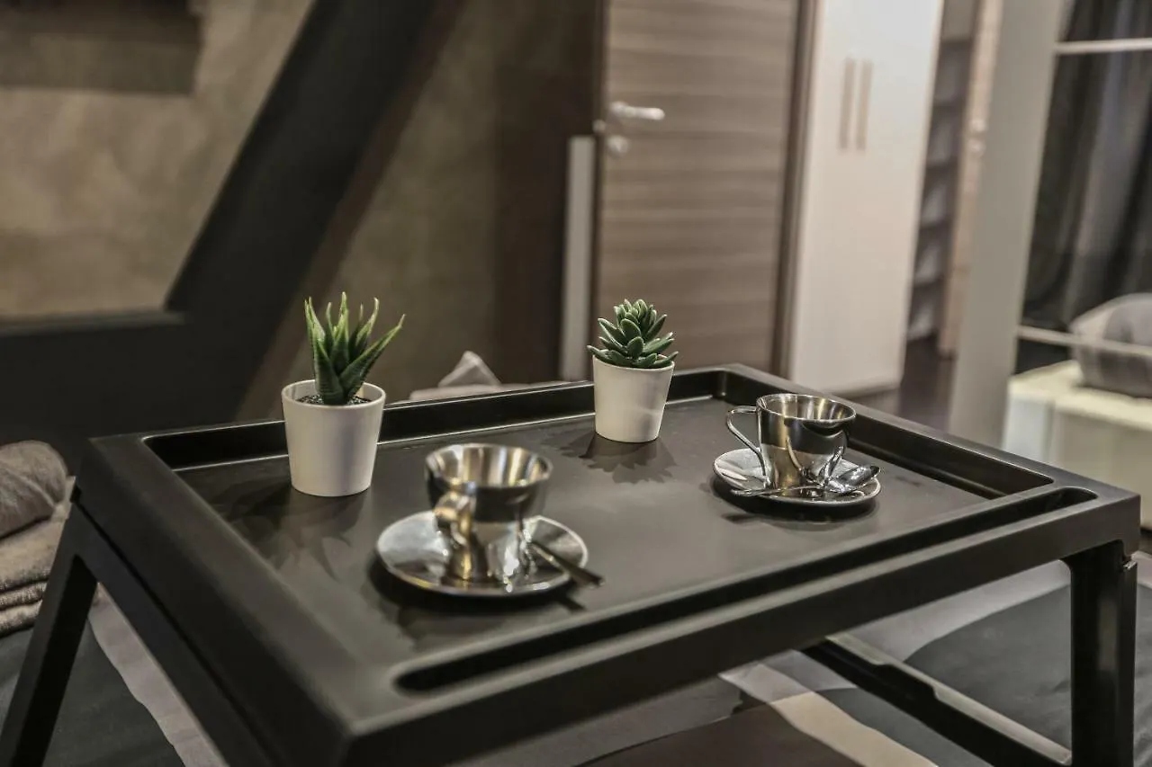 Stylish Apartment Near Duomo Milan