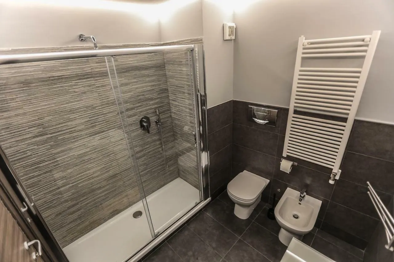 Stylish Apartment Near Duomo Milan